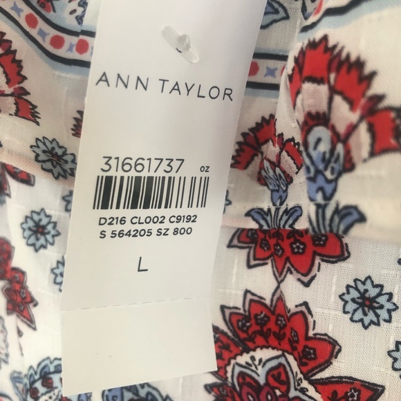 Ann Taylor fully lined summer dress with tier bottom machine washable - Picture 3 of 4